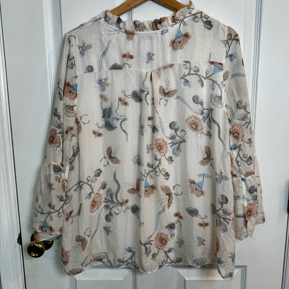 Angela Moda 100% Silk Floral Butterfly Blouse Made in Italy Size Large - Picture 10 of 10